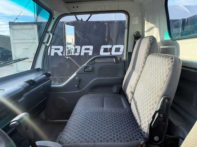 2007 Isuzu NPR Utility Flatbed Base Trim - 22959016 - 8