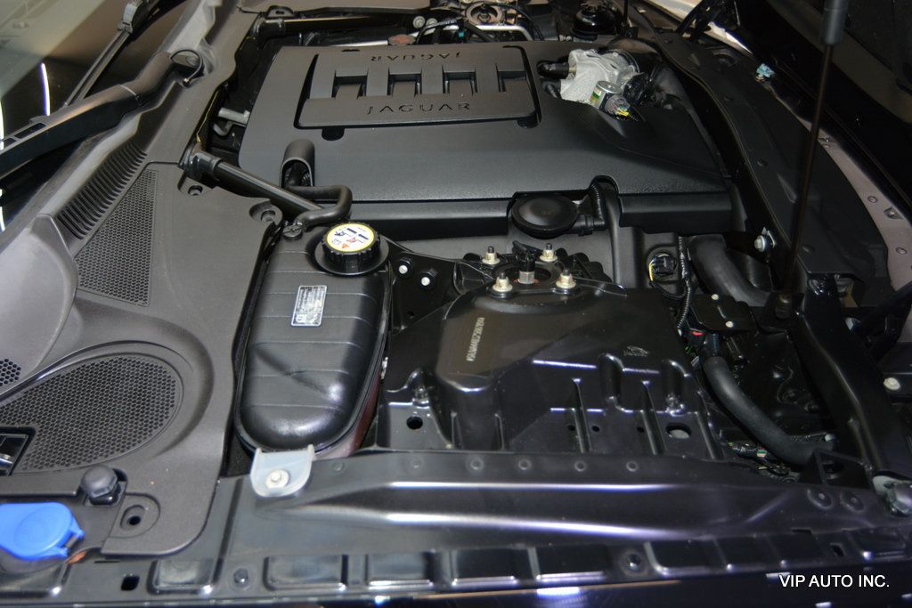 2007 Jaguar XK 2dr Convertible - 22956544 - 30