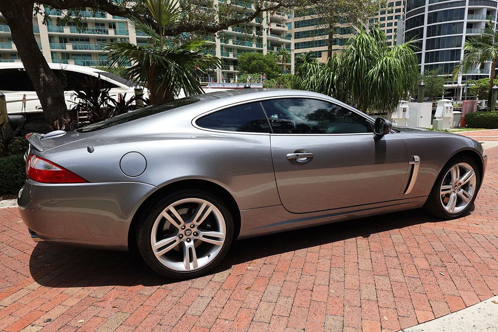 2007 Jaguar XK 2dr Coupe XKR - 22885283 - 18
