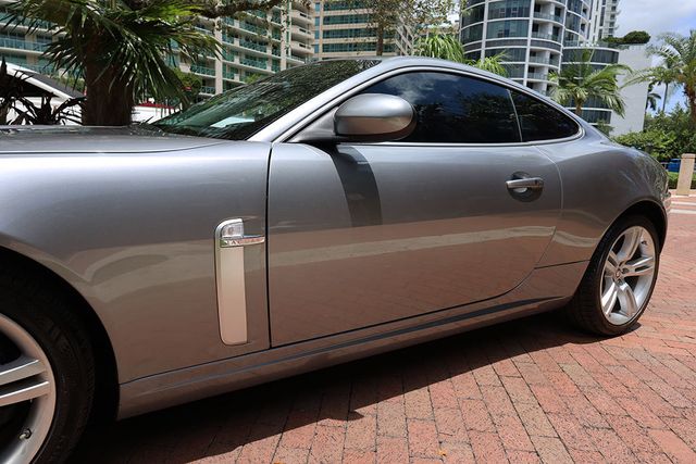 2007 Jaguar XK 2dr Coupe XKR - 22885283 - 21