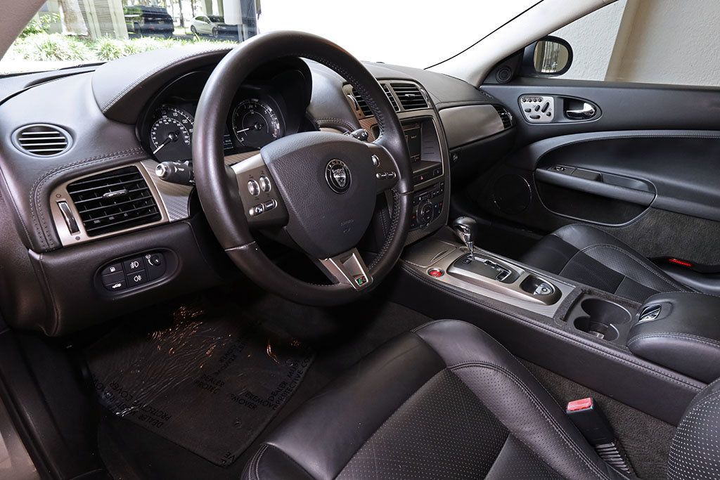 2007 Jaguar XK 2dr Coupe XKR - 22885283 - 33