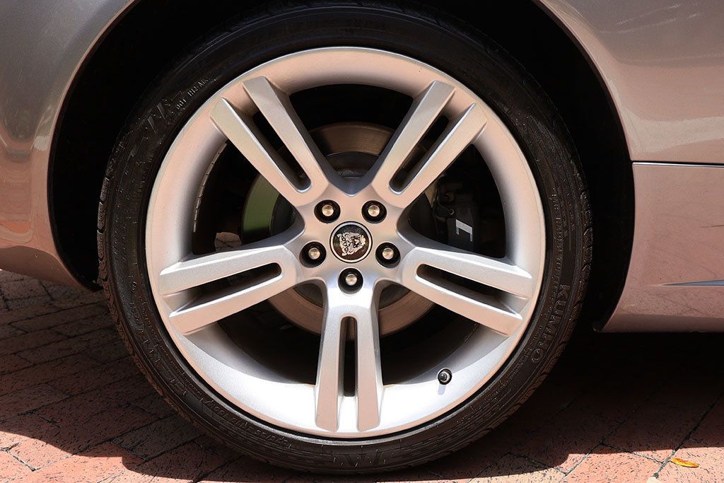 2007 Jaguar XK 2dr Coupe XKR - 22885283 - 49