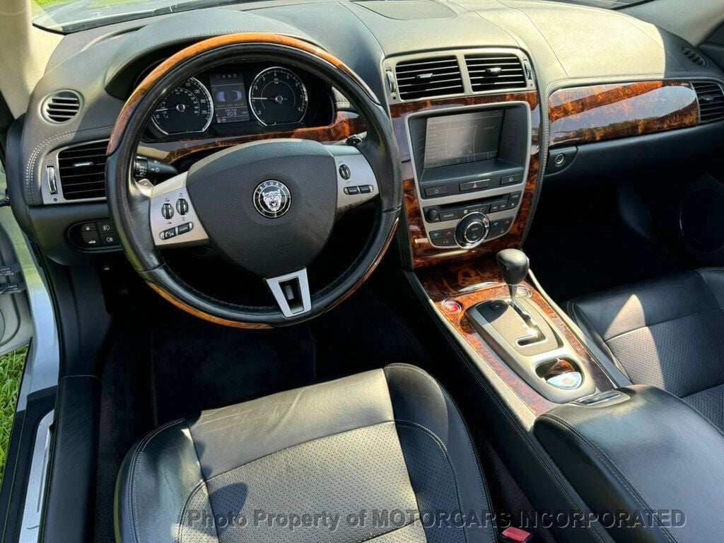 2007 Jaguar XK Convertible photo 14