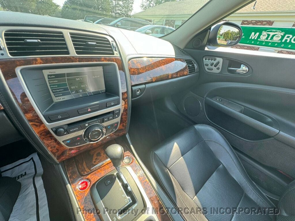 2007 Jaguar XK Convertible photo 16