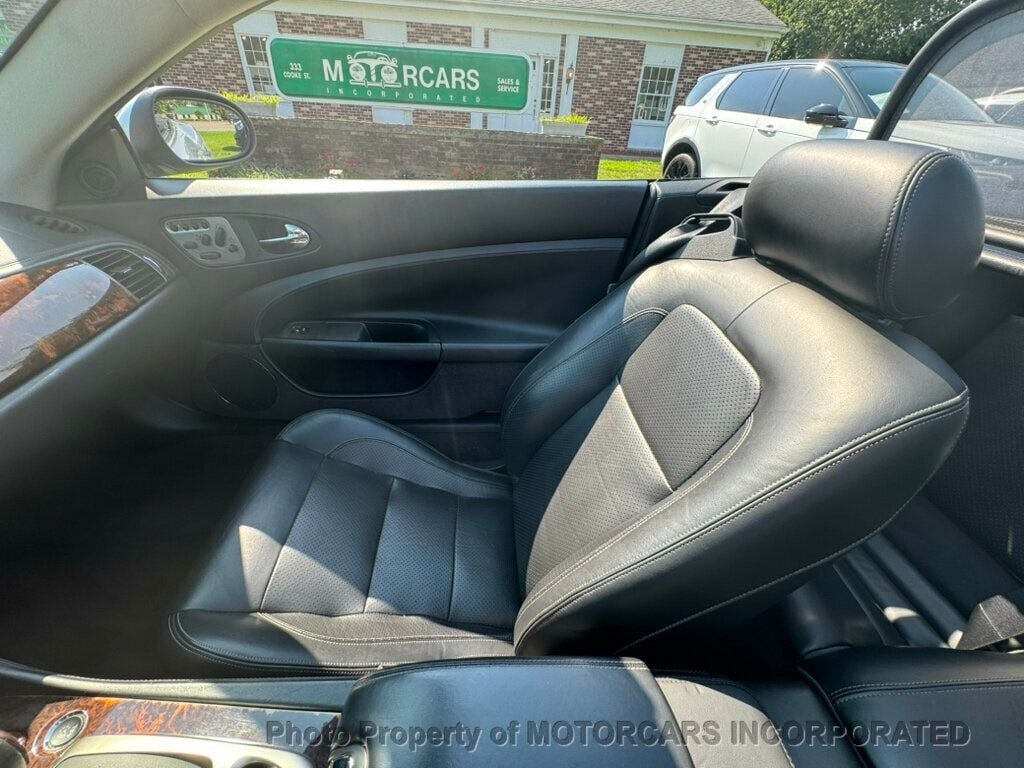 2007 Jaguar XK Convertible photo 17
