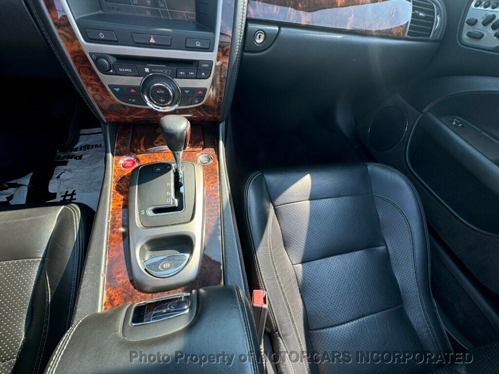 2007 Jaguar XK Convertible photo 19