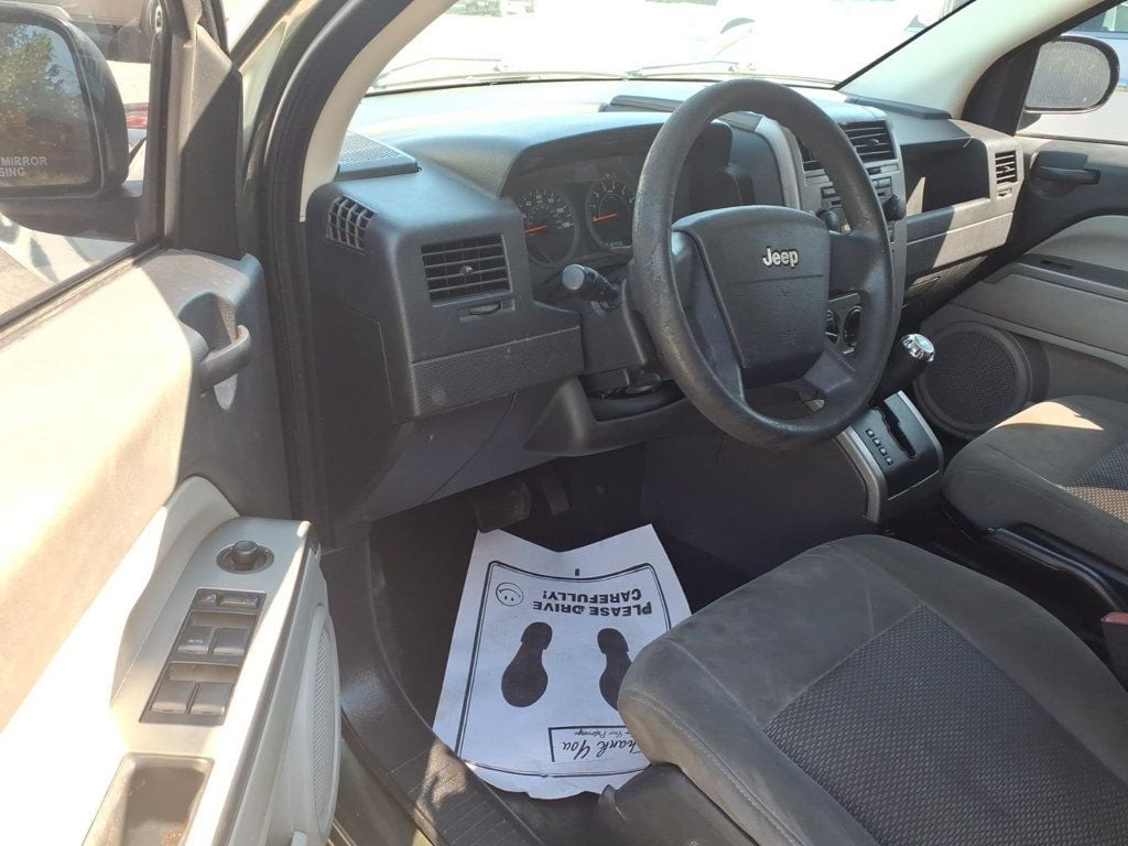 Jeep Compass photo 6