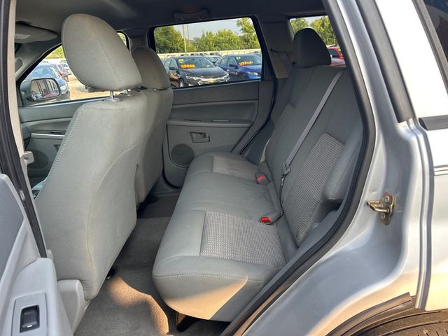 2007 Jeep Grand Cherokee 2WD 4dr Laredo - 23060720 - 6