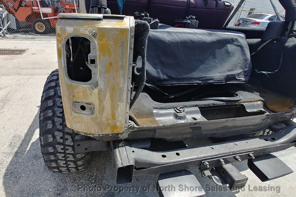 2007 Jeep Wrangler 2WD Unlimited HEMI Custom - 22381688 - 62