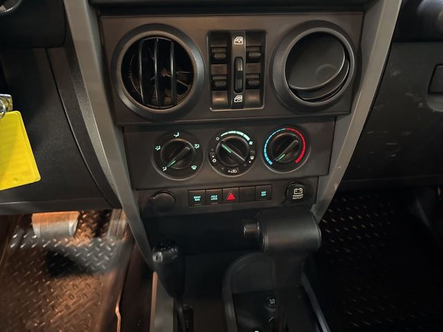 2007 Jeep Wrangler 4WD 4dr Unlimited Rubicon - 23034949 - 13