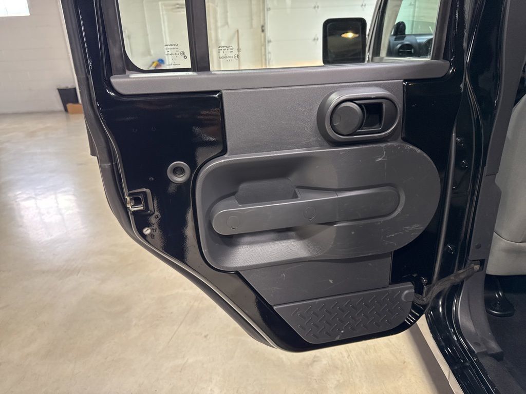 2007 Jeep Wrangler 4WD 4dr Unlimited Rubicon - 23034949 - 22