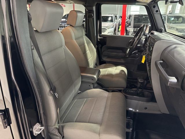 2007 Jeep Wrangler 4WD 4dr Unlimited Rubicon - 23034949 - 31