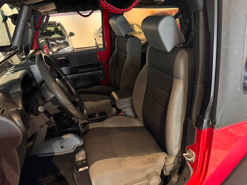 2007 Jeep Wrangler LocalTrade/X/4x4/6SpeedManual/Snorkel/Lightbars/BadLandsWinch - 22971728 - 10