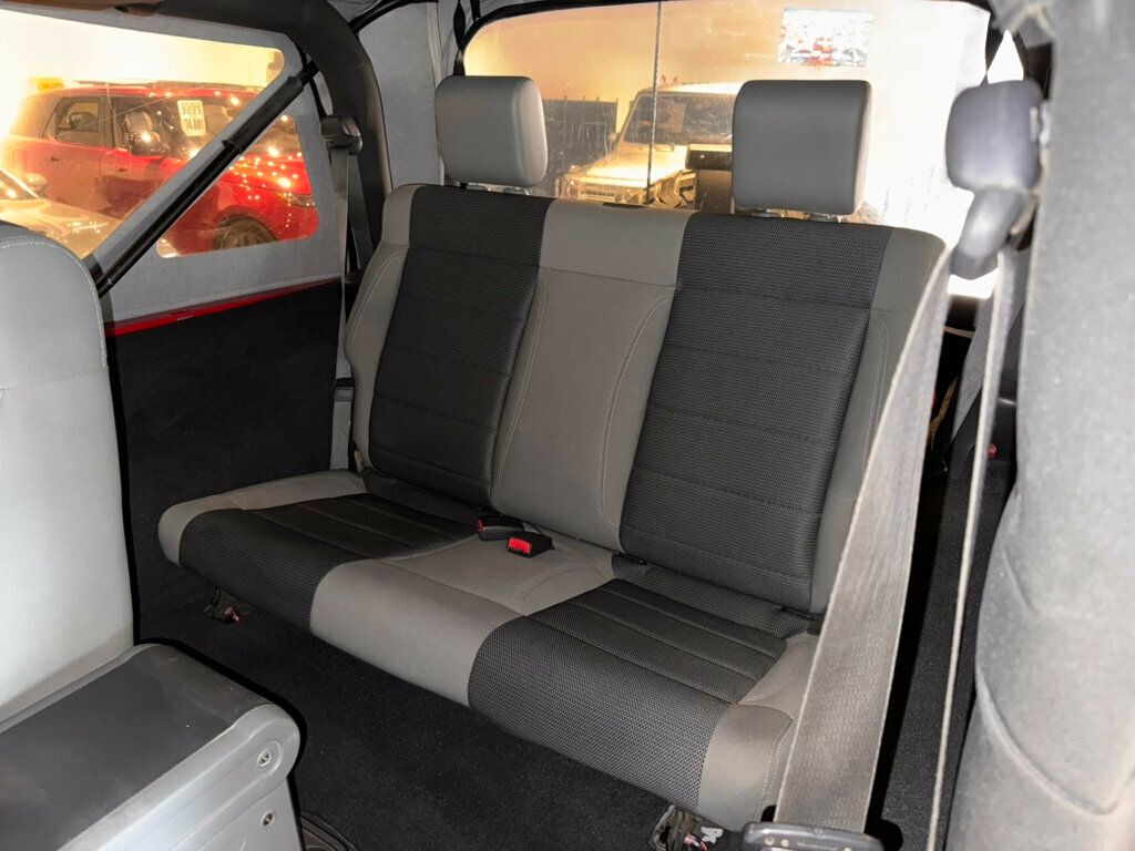 2007 Jeep Wrangler LocalTrade/X/4x4/6SpeedManual/Snorkel/Lightbars/BadLandsWinch - 22971728 - 17