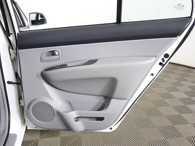 2007 Kia Rondo 4dr I4 Automatic LX - 23003446 - 19