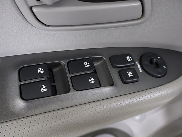 2007 Kia Rondo 4dr I4 Automatic LX - 23003446 - 29