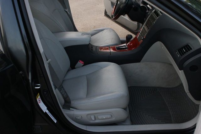 2007 Lexus ES 350 4dr Sedan - 20015181 - 37