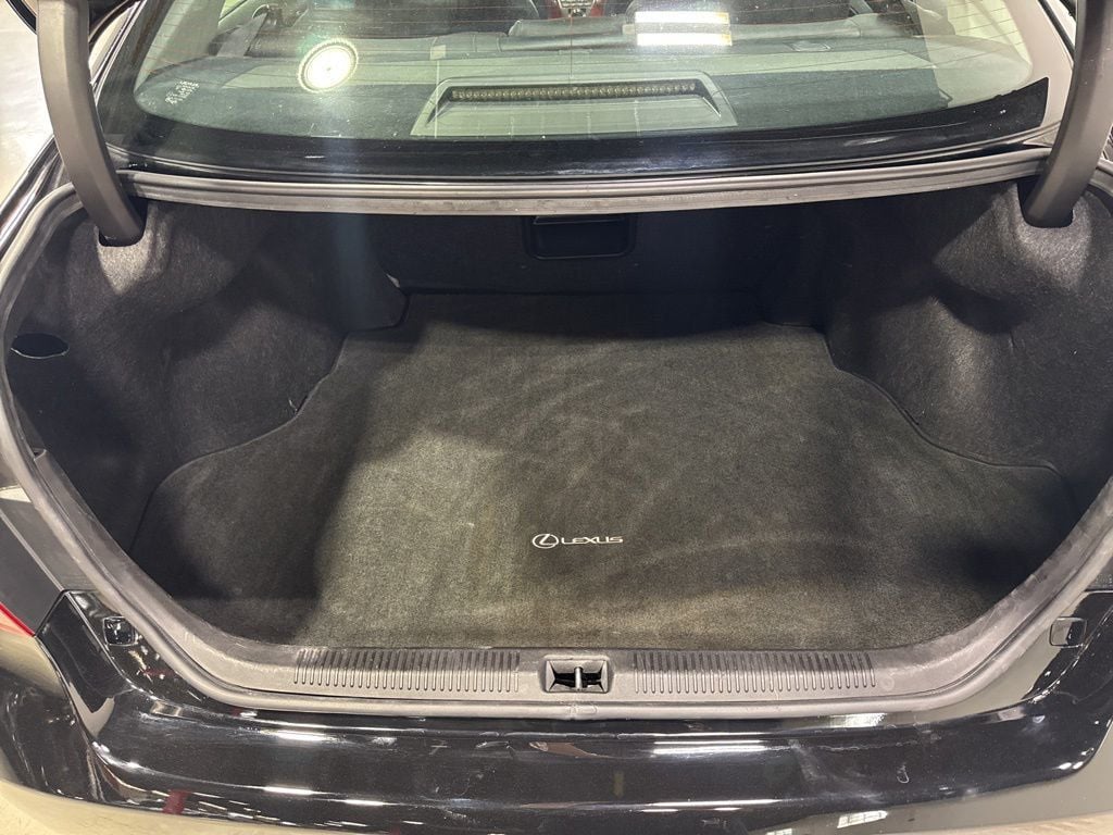 2007 Lexus ES 350 4dr Sedan - 23010568 - 32