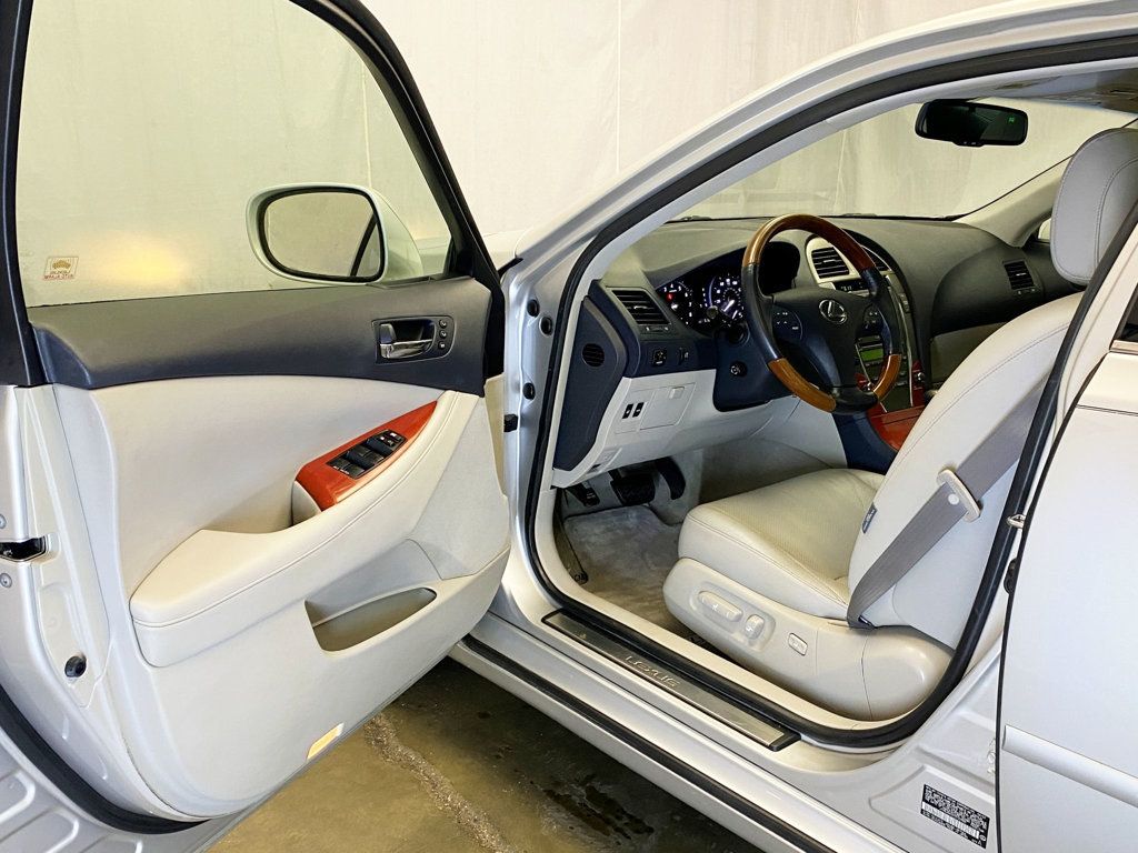2007 Lexus ES 350 4dr Sedan - 22956693 - 13