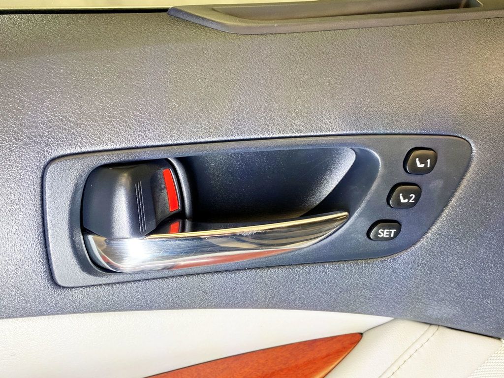 2007 Lexus ES 350 4dr Sedan - 22956693 - 14