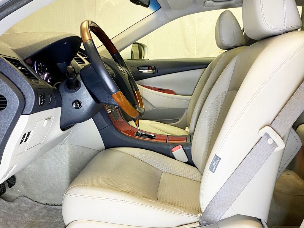 2007 Lexus ES 350 4dr Sedan - 22956693 - 16