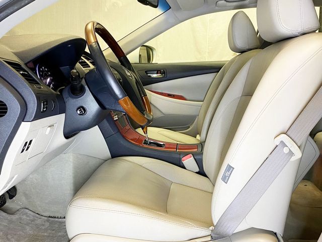 2007 Lexus ES 350 4dr Sedan - 22956693 - 16