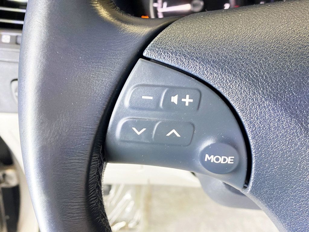 2007 Lexus ES 350 4dr Sedan - 22956693 - 21