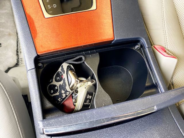 2007 Lexus ES 350 4dr Sedan - 22956693 - 32