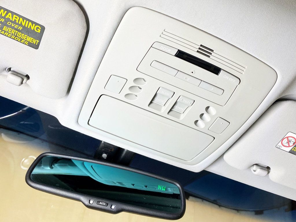 2007 Lexus ES 350 4dr Sedan - 22956693 - 35