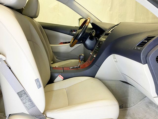 2007 Lexus ES 350 4dr Sedan - 22956693 - 39