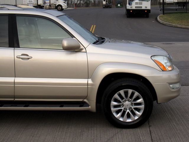 2007 Lexus GX 470 4WD 4dr - 22717771 - 9