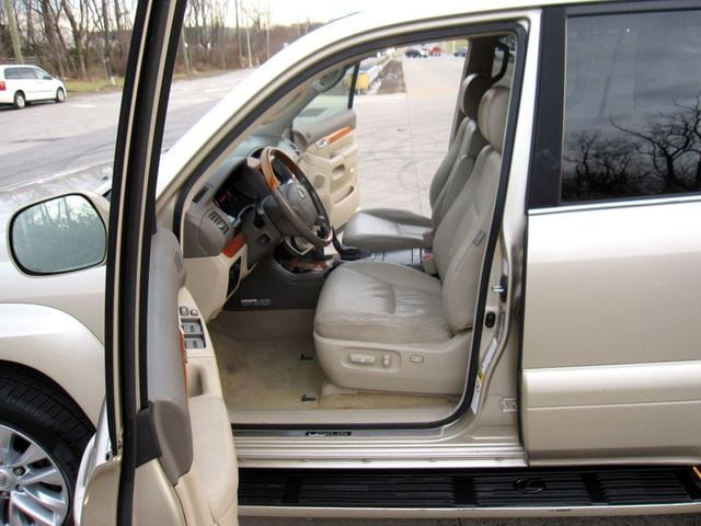 2007 Lexus GX 470 4WD 4dr - 22717771 - 18