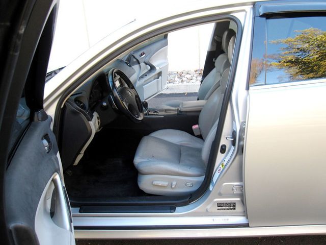 2007 Lexus IS 250 4dr Sport Sedan Automatic AWD - 22940138 - 16