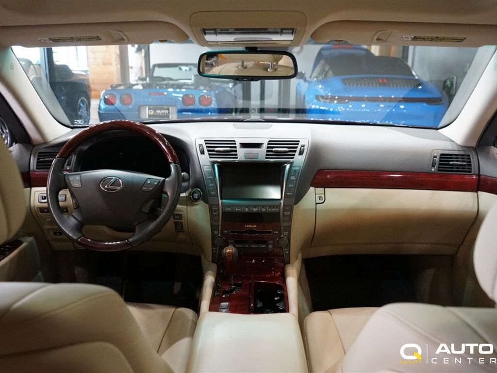 2007 Lexus LS 460 4dr Sedan - 23044320 - 16