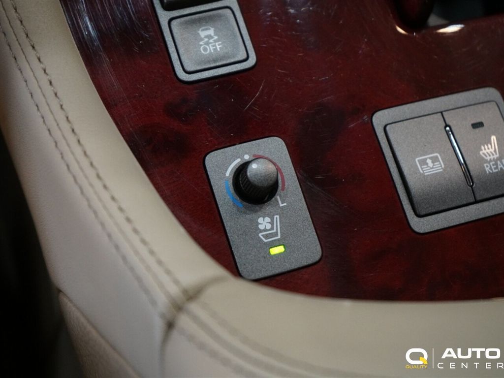 2007 Lexus LS 460 4dr Sedan - 23044320 - 27