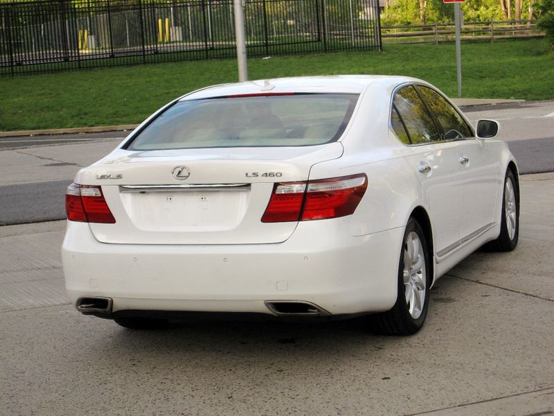 2007 Lexus LS 460 4dr Sedan - 21914865 - 12