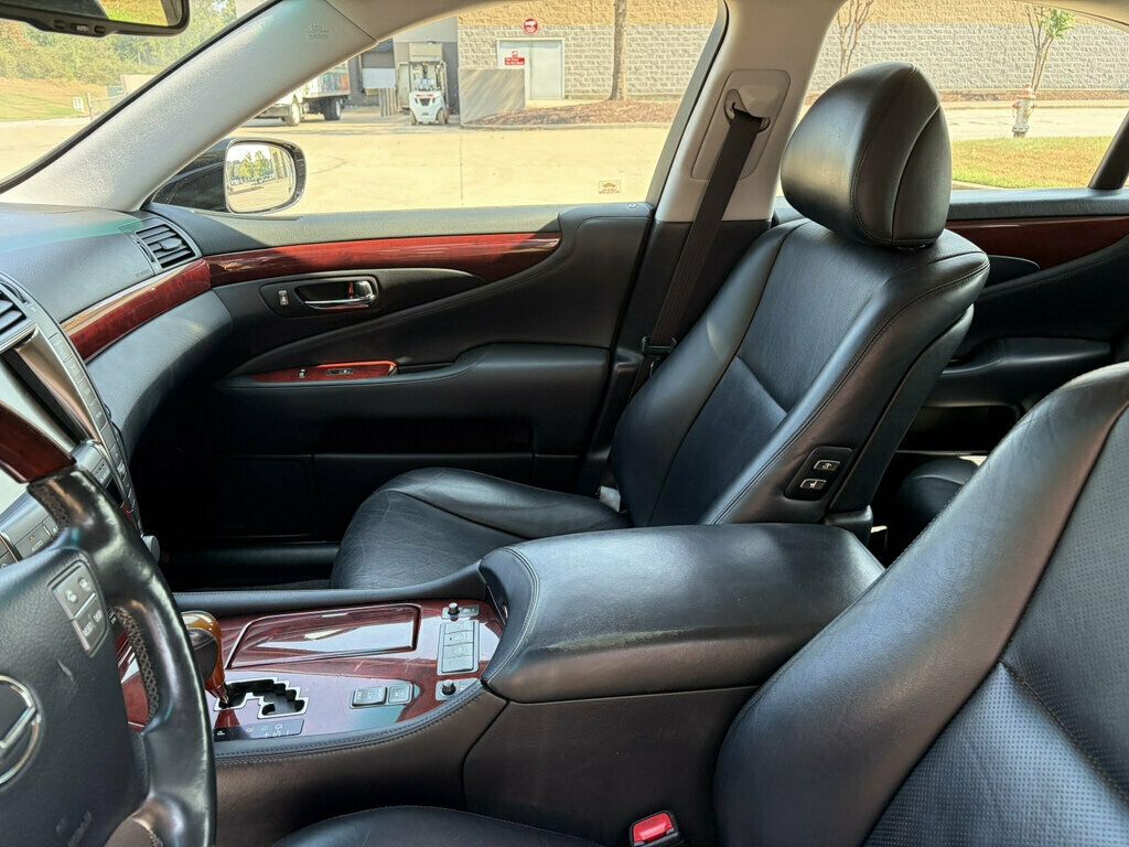 2007 Lexus LS 460 4dr Sedan - 23082838 - 21