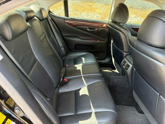 2007 Lexus LS 460 4dr Sedan - 23082838 - 25