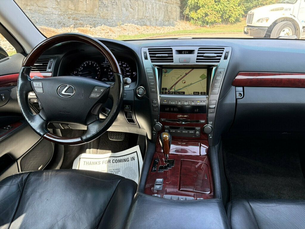 2007 Lexus LS 460 4dr Sedan - 23082838 - 26