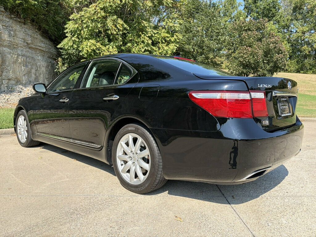 2007 Lexus LS 460 4dr Sedan - 23082838 - 7