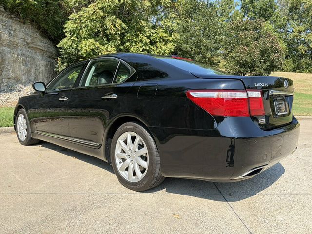 2007 Lexus LS 460 4dr Sedan - 23082838 - 7
