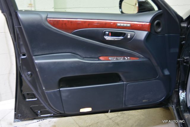 2007 Lexus LS 460 4dr Sedan - 22996173 - 6