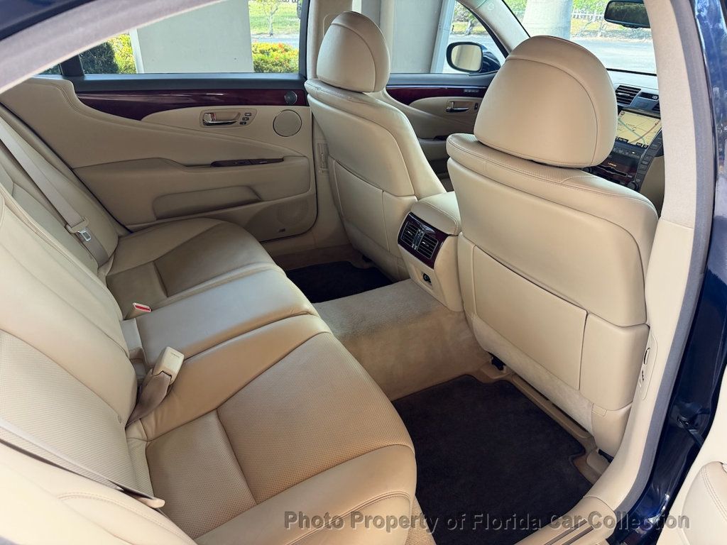 2007 Lexus LS 460 L Sedan Luxury Touring - 22912824 - 24