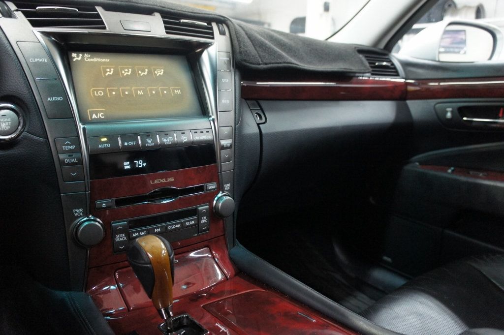 2007 Lexus LS 460 Luxury & Comfort! - 22421530 - 27