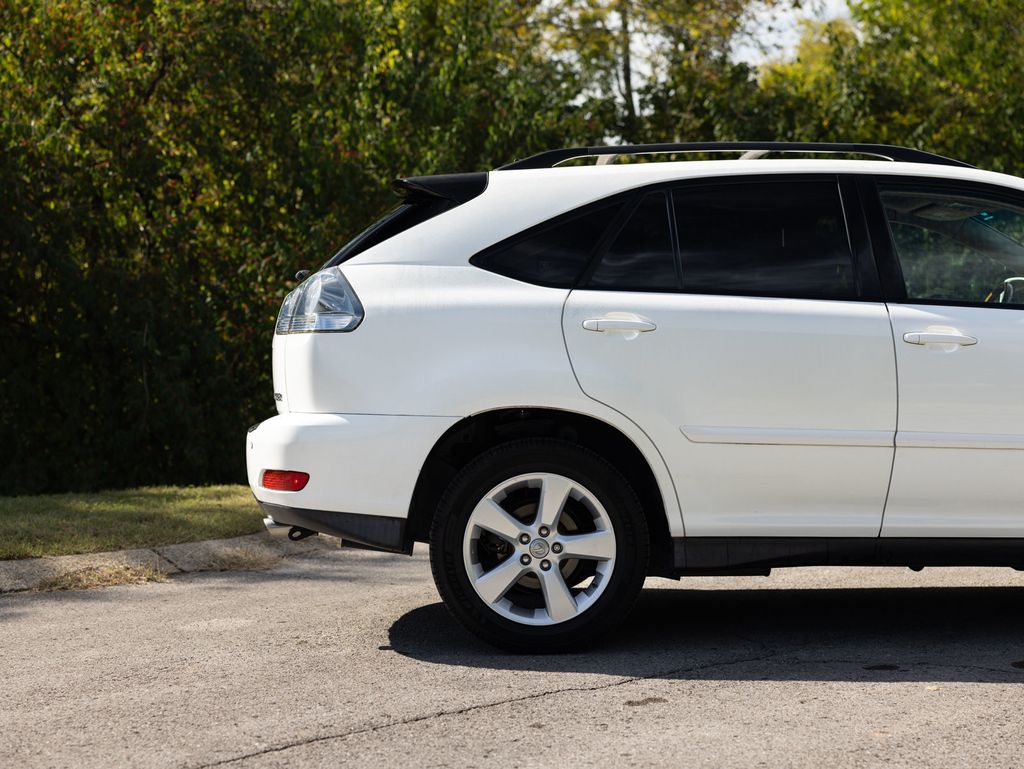 2007 Lexus RX 350 Heated Seats, Rearview Camera, Navigation - 22934634 - 9