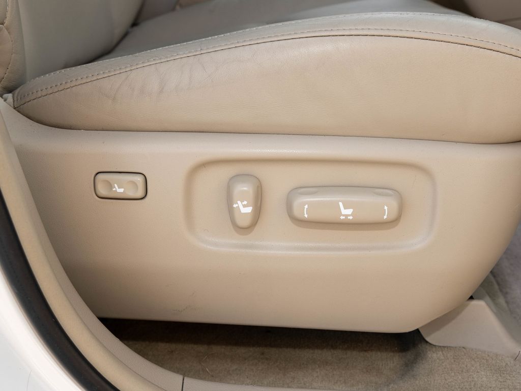 2007 Lexus RX 350 Heated Seats, Rearview Camera, Navigation - 22934634 - 65