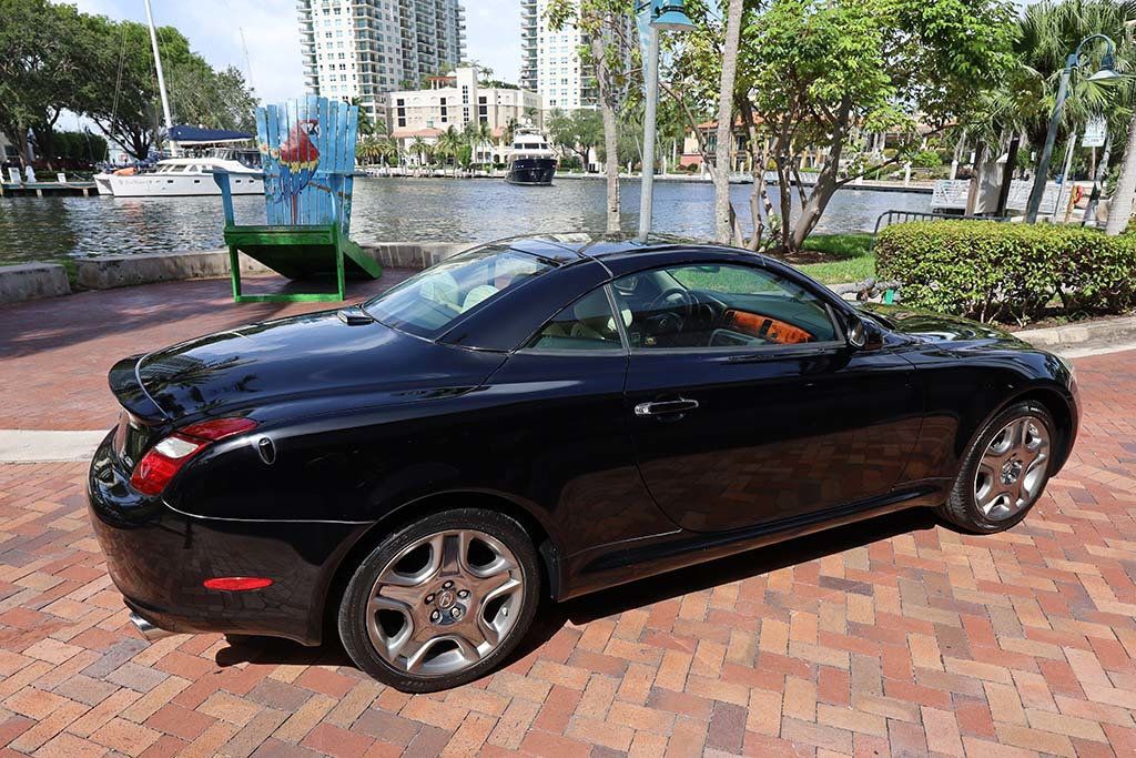 2007 Lexus SC 430 photo 14