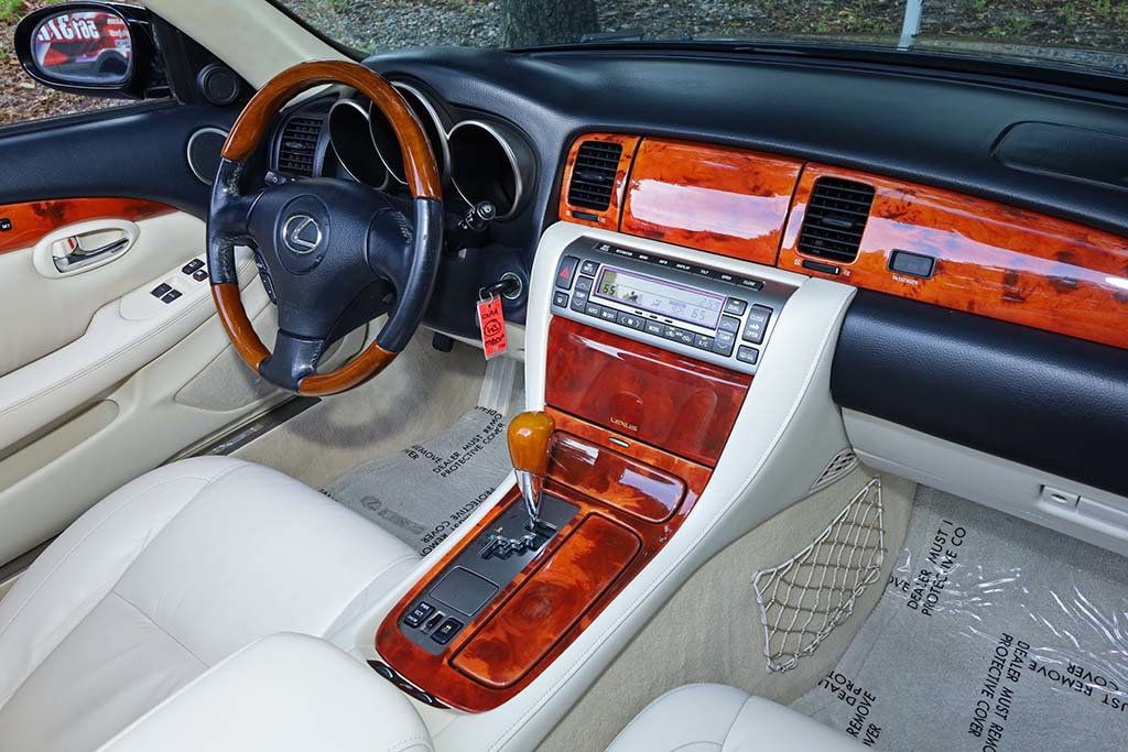 2007 Lexus SC 430 photo 8