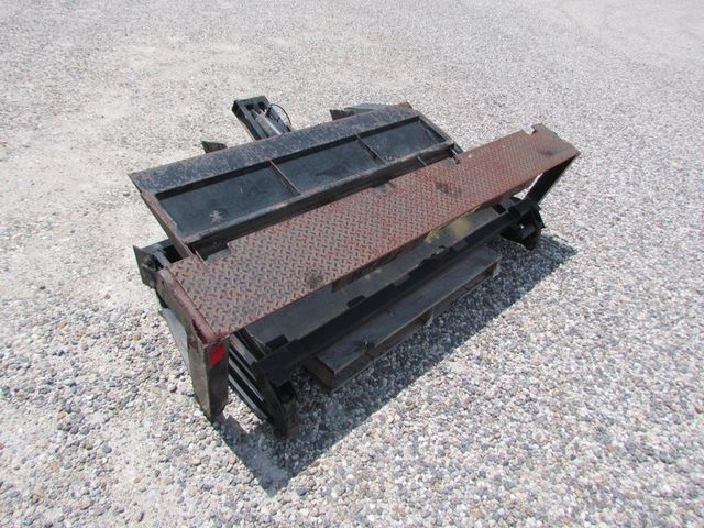 2007 Liftgate / Maxon  - 19260210 - 2