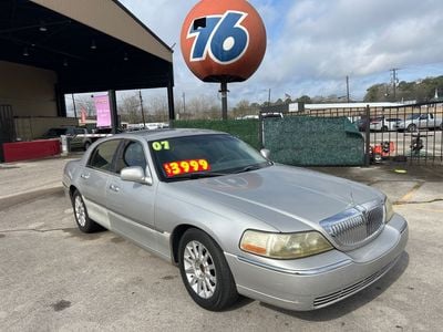 2007 Lincoln Town Car